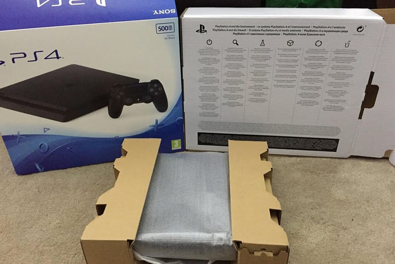 Ps4 store slim package