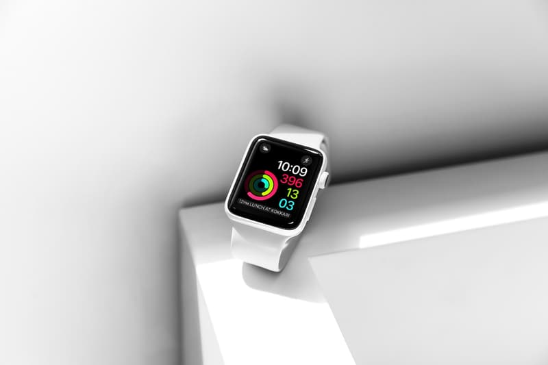 apple watch 3 white ceramic