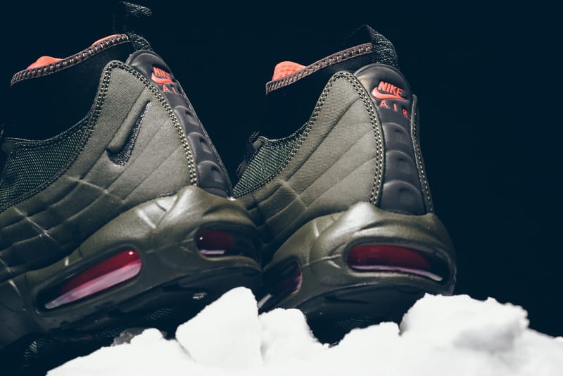 Nike air max on sale 95 sneakerboot on feet