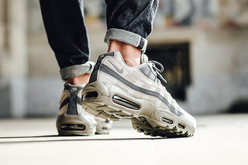 Nike air clearance max taupe grey