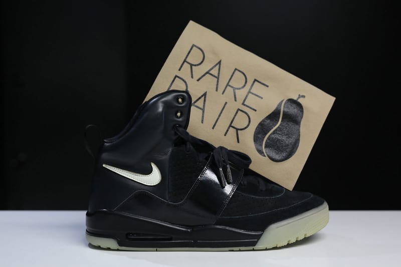 Air yeezy sample sale