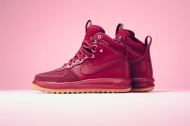 Nike store duckboot 19