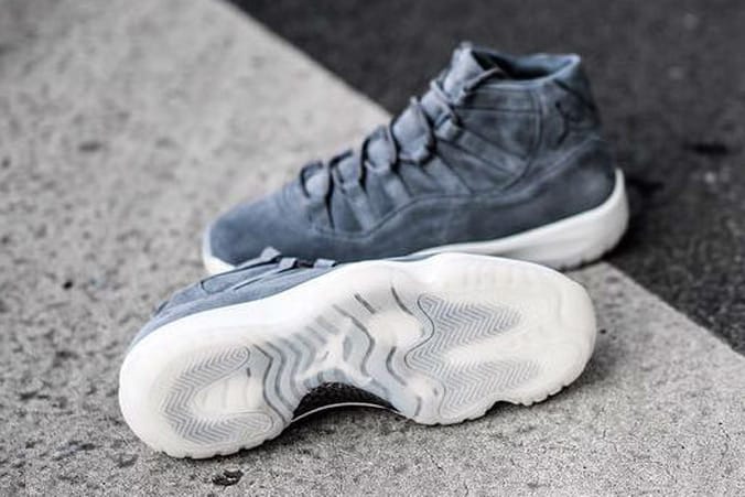 Air jordan outlet 11 grey suede