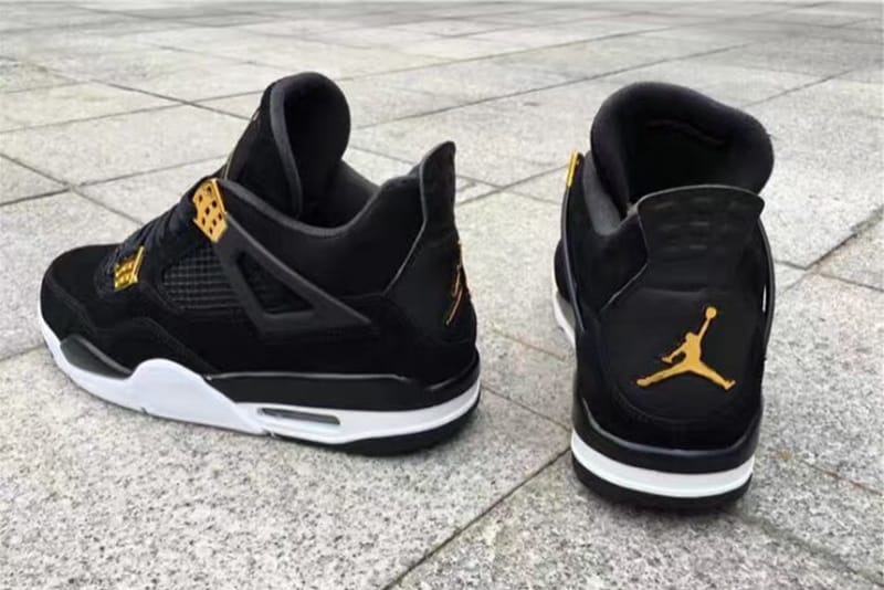 Jordan best sale 4s royalty