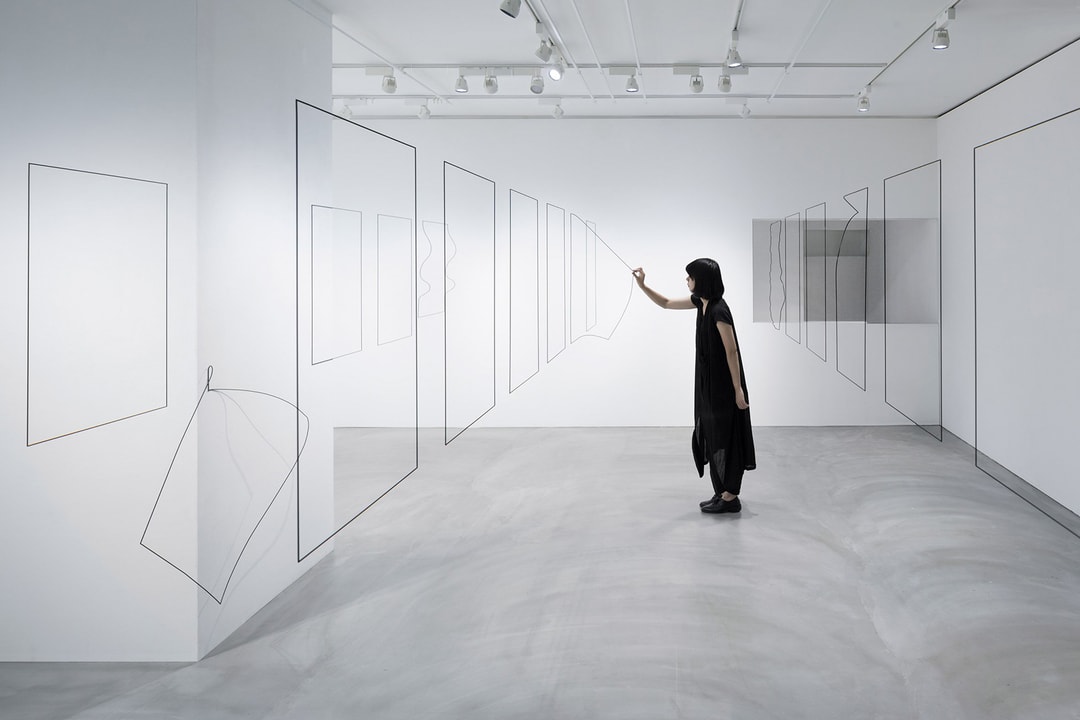 Nendo использует напечатанные на 3D-принтере объекты для изображения листов бумаги