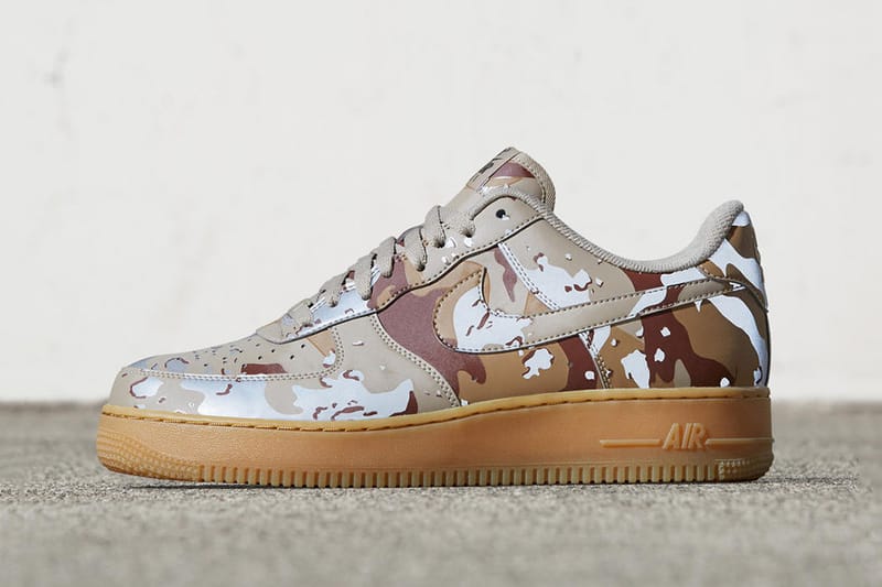 Nike air force one camo clearance reflective