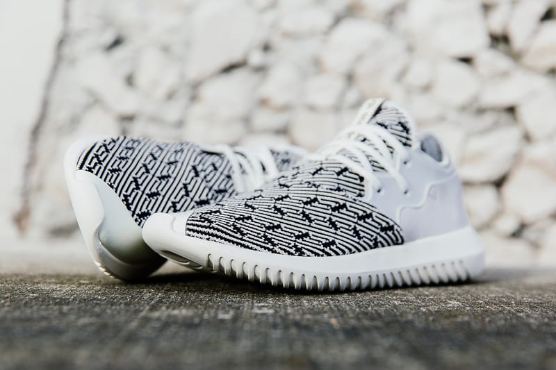 Adidas tubular store entrap white