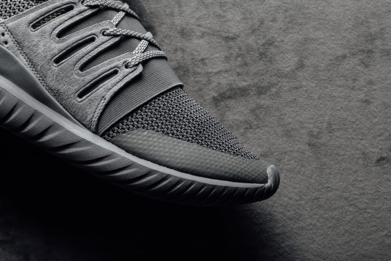 Adidas originals clearance tubular radial grey/grey