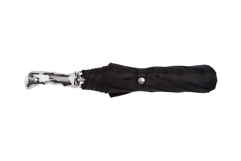 Alexander mcqueen sale skull umbrella