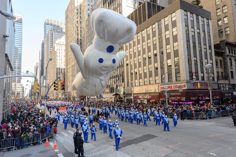 Thanksgiving parade best sale live stream