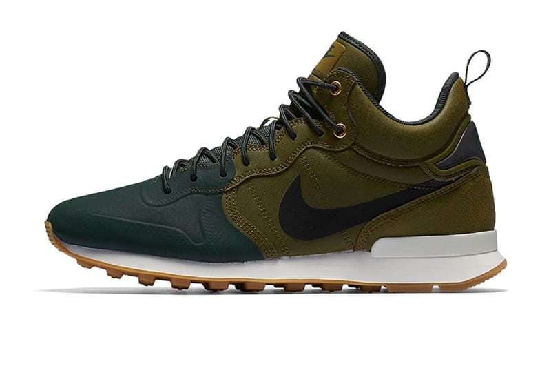 Nike internationalist men olive sale