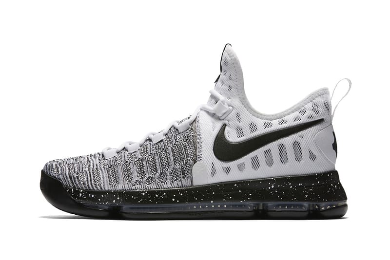 Kd 9 black store and white