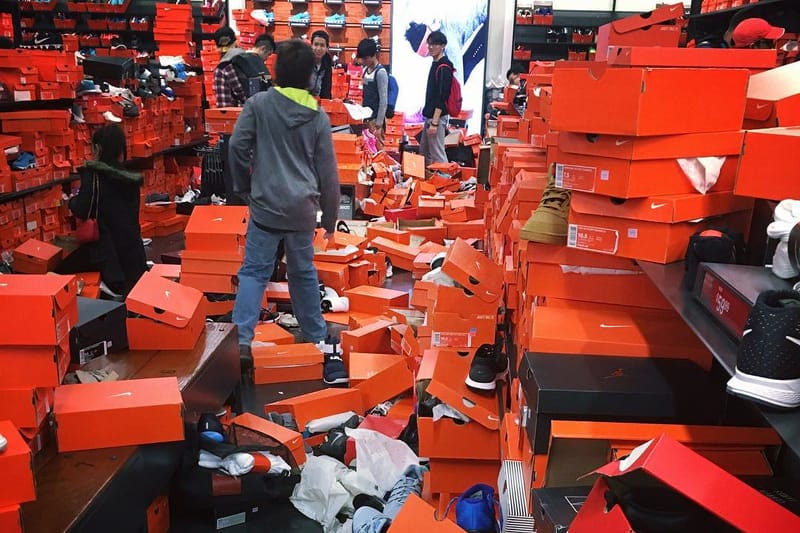 Nike factory 2025 store black friday