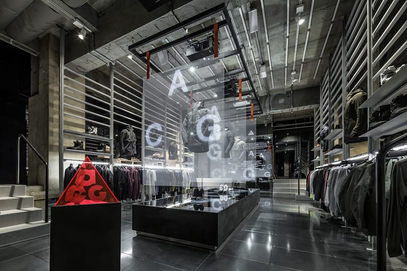 Nike sale lab store