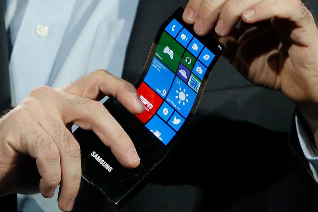 Samsung ломает стереотипы, выпустив последний патент на складной смартфон