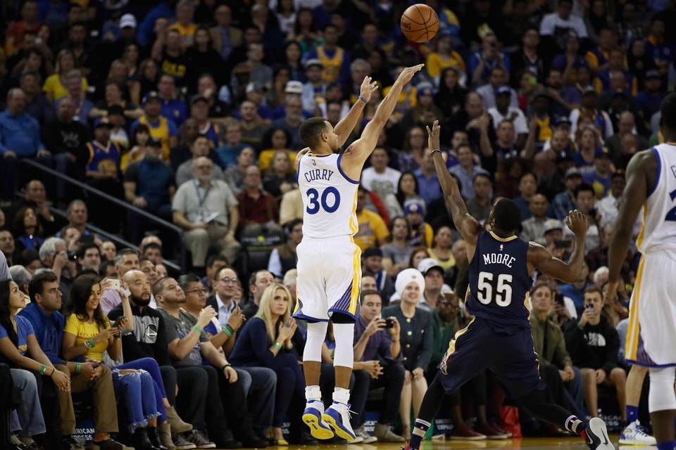 Steph Curry Makes NBA-Record 13 Three Pointers | HYPEBEAST