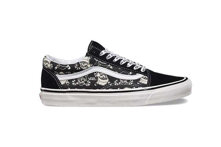 Vans old skool on sale skull