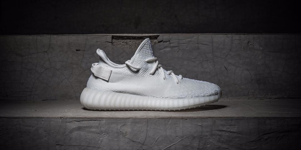 yeezy v2 triple white