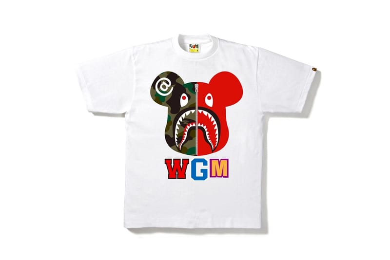 BAPE x Medicom Toy カモ ベア Tシャツ ホワイト A BATHING APE® × BE@RBRICK | bape.com