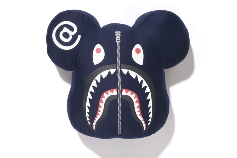 その他 A BATHING APE - BAPE BE@RBRICK SHARK&amp;BABY MILO BABY MILO CAMO SHARK BE@RBRICK 100%&400% | bape.com