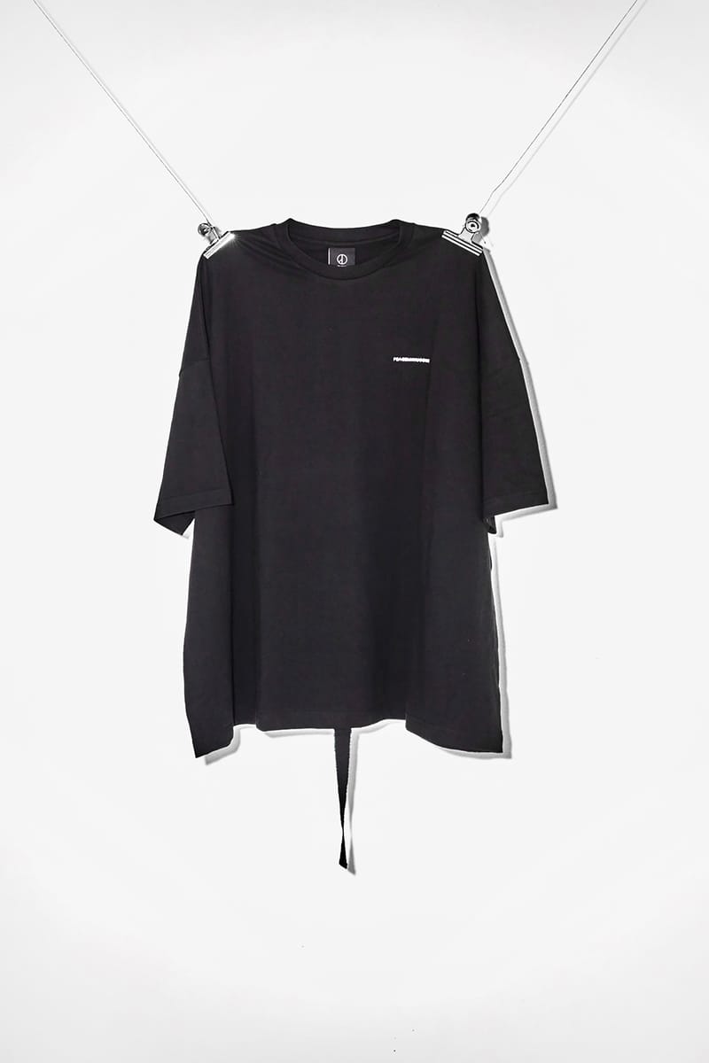 G-Dragon's PEACEMINUSONE New Accessories At Dover Street