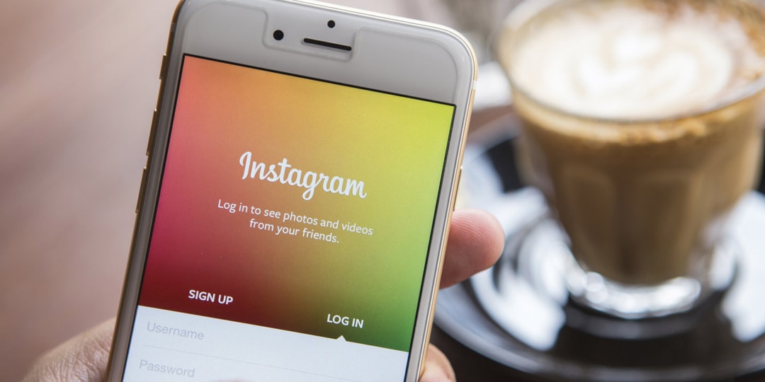 Instagram представляет новую опцию сохранения постов для отслеживания прямой трансляции