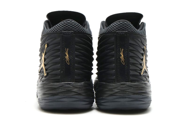 Jordan melo m13 store black gold