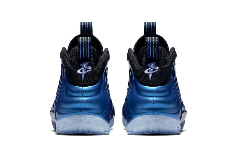 Royal blue and black on sale foamposites