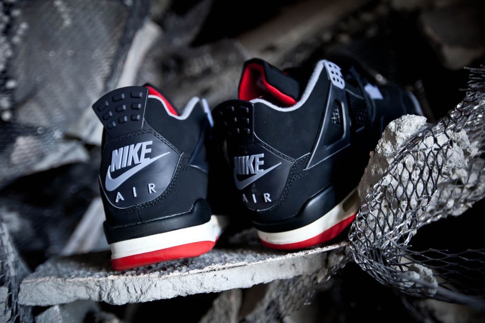 nike retro 4 bred