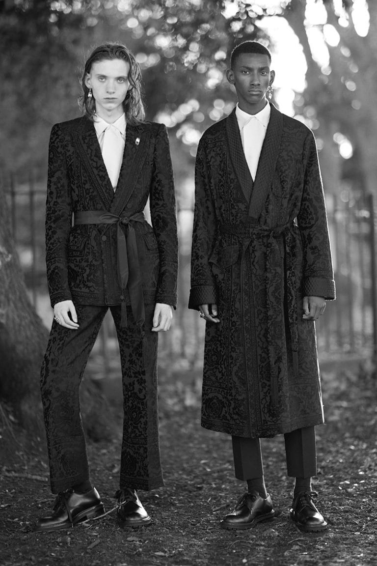 ALEXANDER MCQUEEN FALL 2017 セットアップ　ジャケット Alexander McQueen 2017 Fall/Winter Collection | Hypebeast