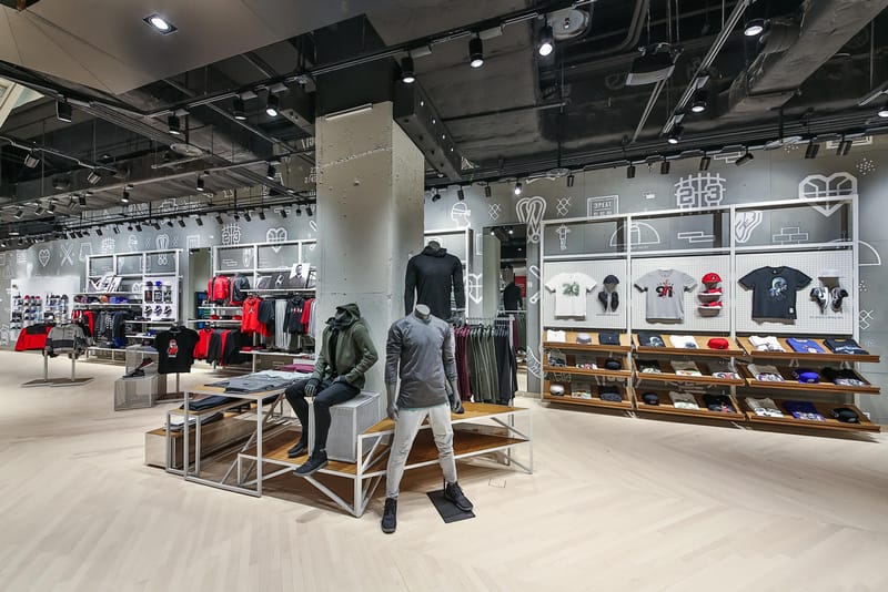 Nike store shop jordan release