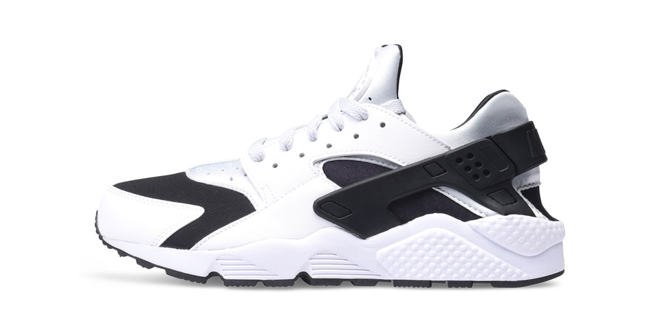 nike huarache black and white