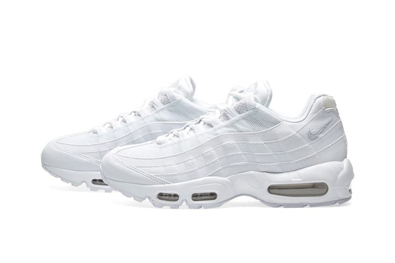 Triple white nike hot sale air max 95