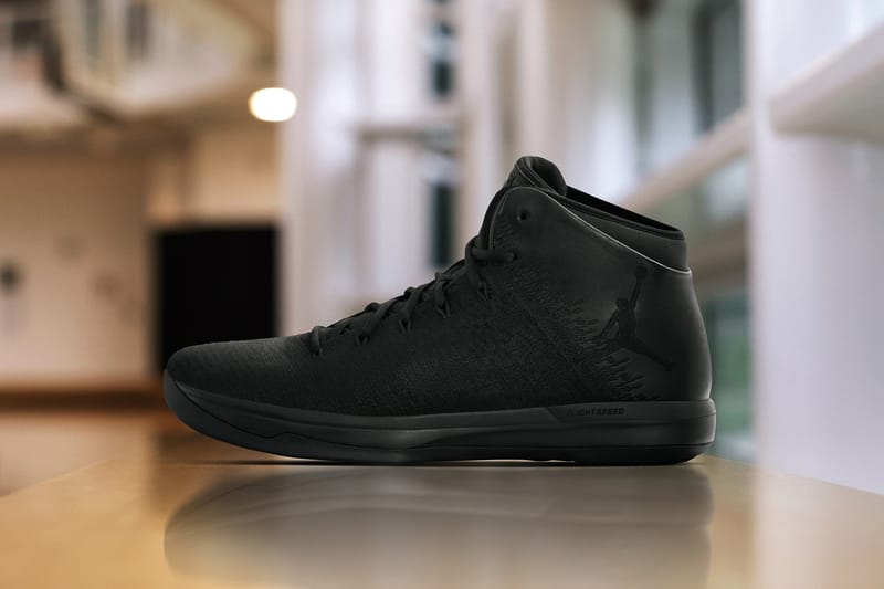 Jordan 31 triple store black