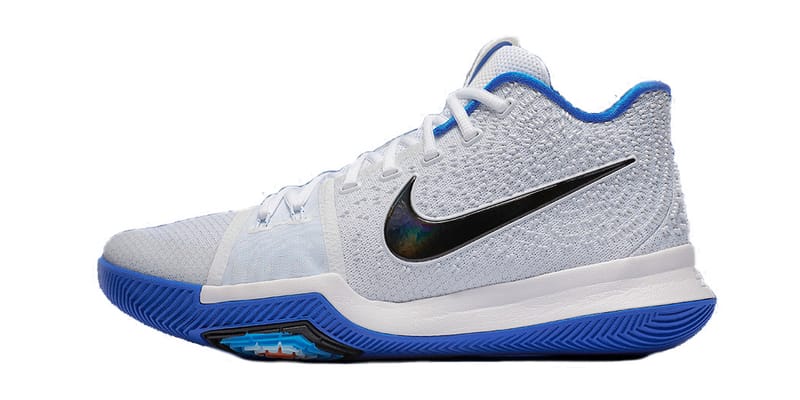 Kyrie 3 store sky blue