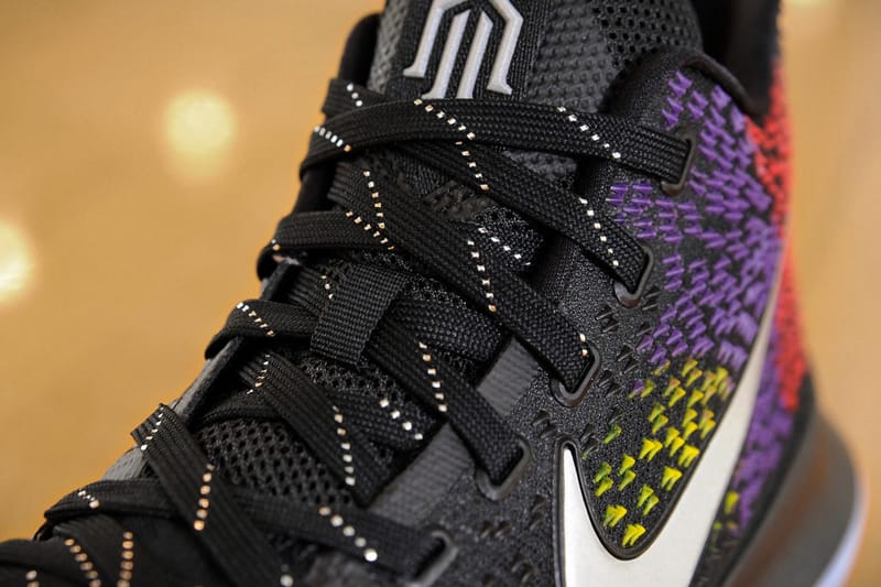 Kyrie 3 deals black and purple