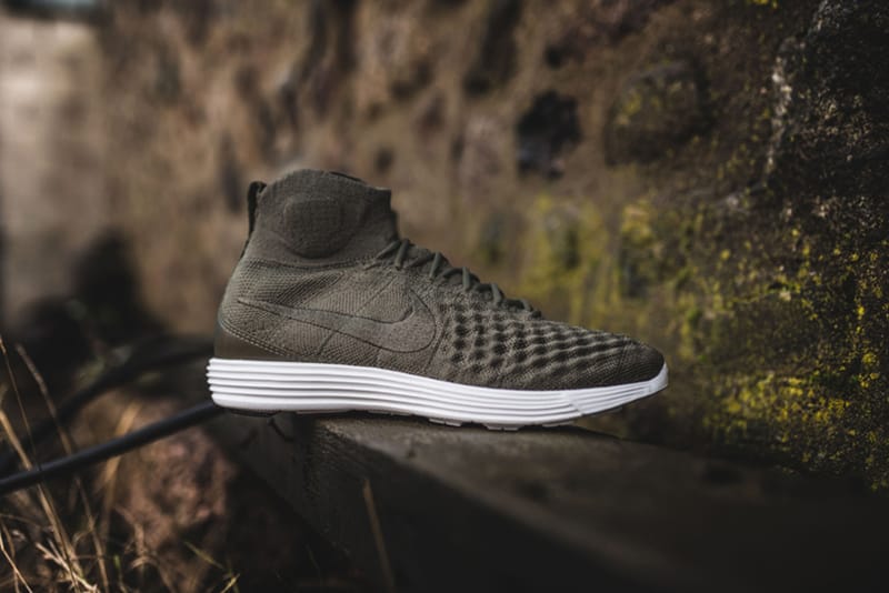 Nike cheap flyknit khaki