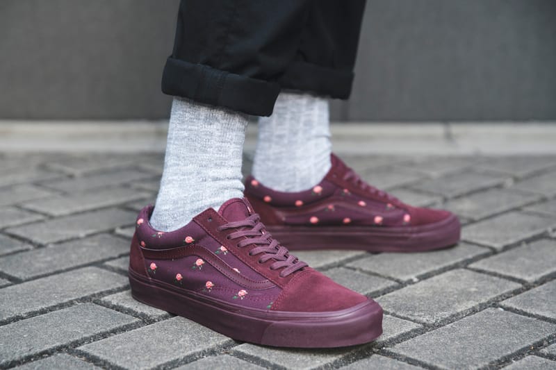 Maroon clearance floral vans