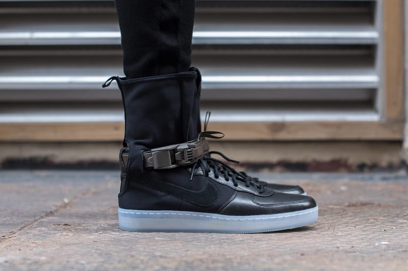 Nike x shop acronym air force