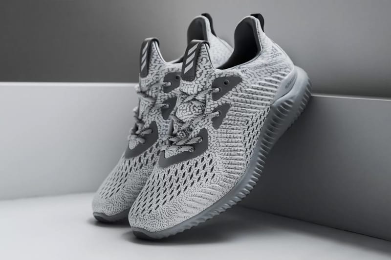 Alphabounce beyond store colorways