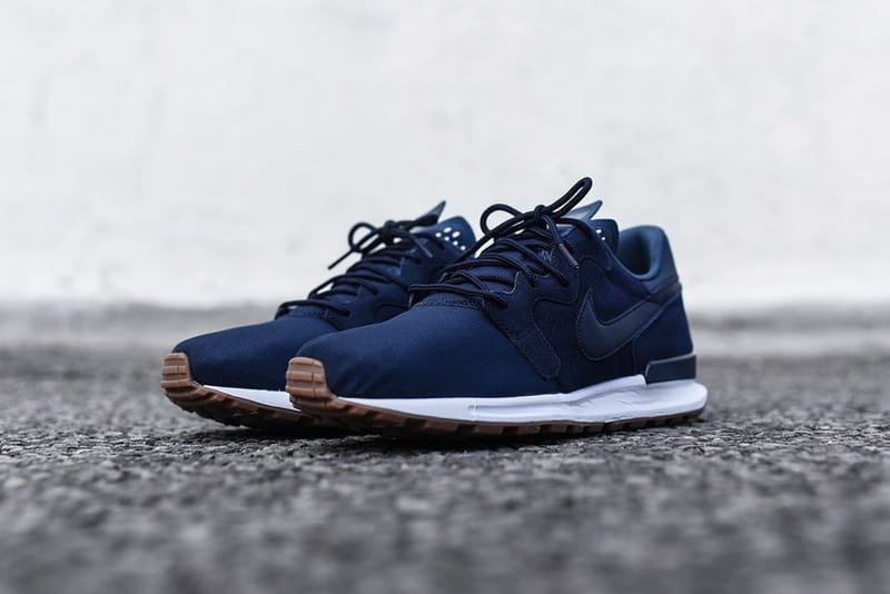 Nike Feels the Blues with Air Berwuda Release Hypebeast