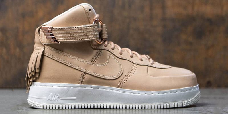 nike-air-force-1-sport-lux-