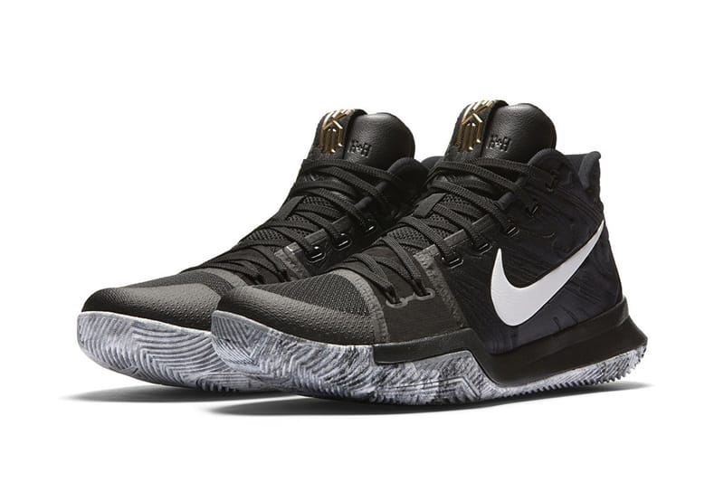 Kyrie 3 shoes store black and white