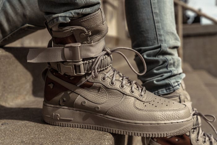 Nike SF-AF1 Special Field Air Force 1 Desert Camo and Dust Closer ...