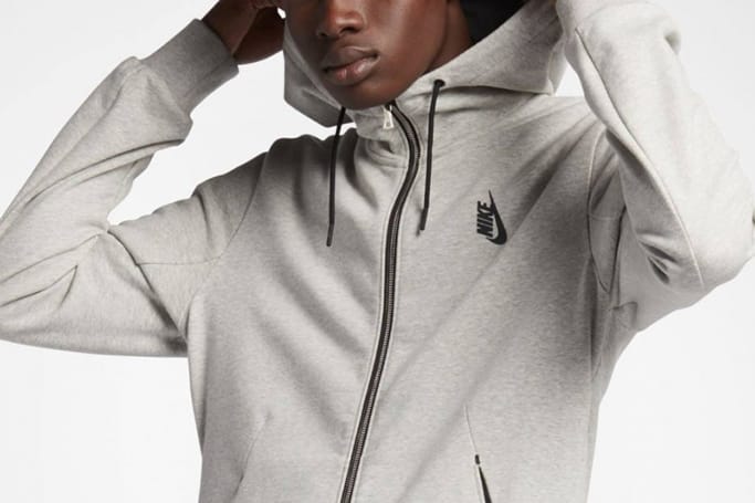 Nikelab clearance essentials hoodie