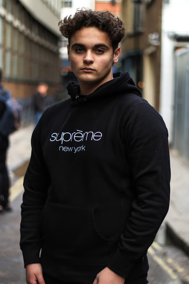 Supreme 2017 Spring Summer London Release Street Style Hypebeast Supreme 2017 Spring Summer London Release Street Style Hypebeast