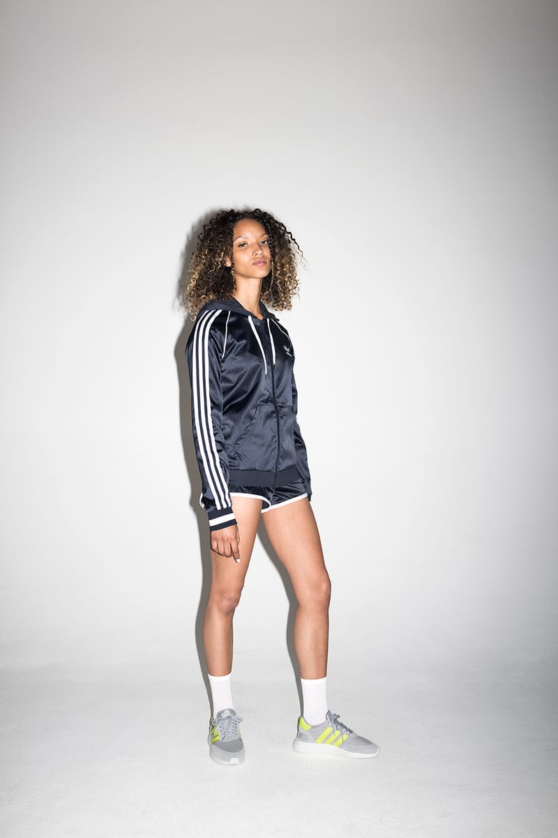 Unique on sale adidas tracksuits