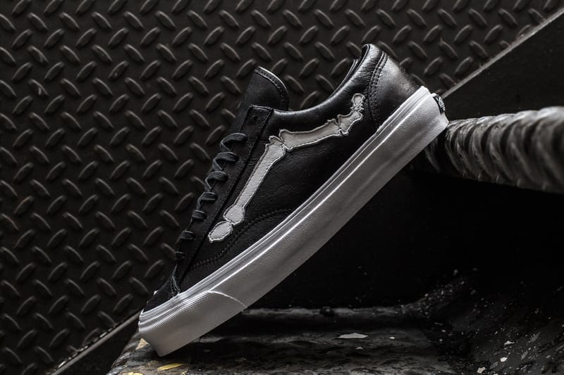 Vans old skool black on sale bone