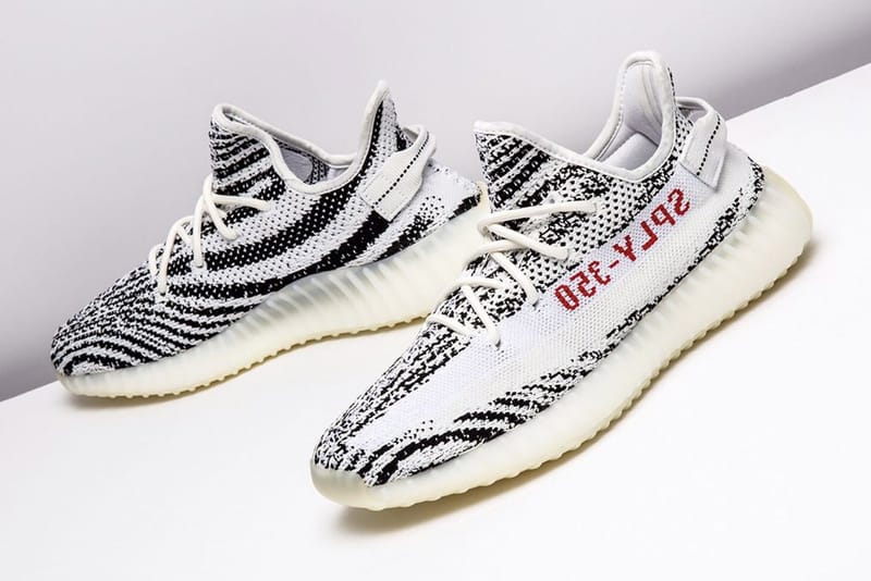 Adidas yeezy zebra discount comme des garcons