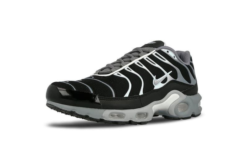 all gray air max plus